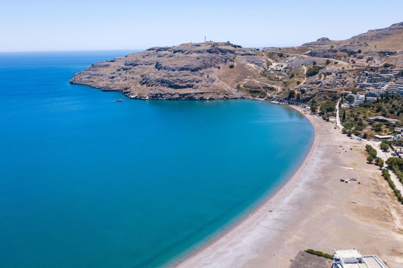 Вилла Louzoia Bay Vlicha  Экстерьер фото